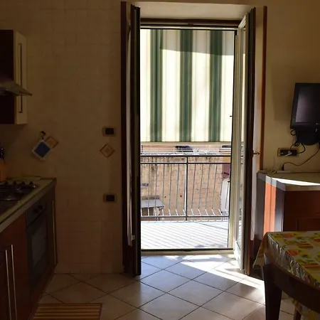 La Casa Di Vittorio Apartment *