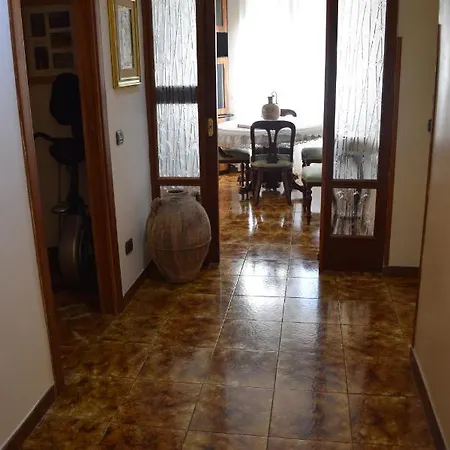 La Casa Di Vittorio Apartment *